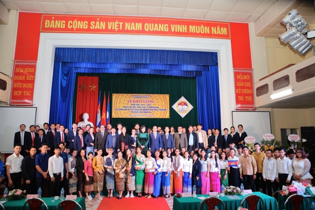 Lễ khai giảng năm học 2022 - 2023 khối lưu học sinh Lào và Campuchia.
