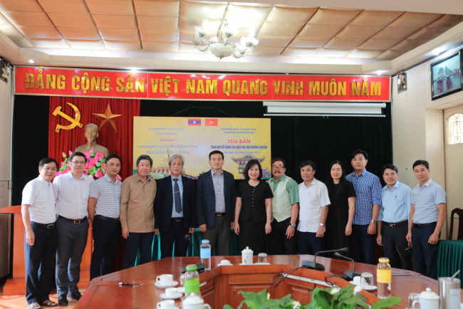 Ban Tổ chức Trung ương Đảng Nhân dân Cách mạng Lào  đến thăm và làm việc tại trường Hữu Nghị 80